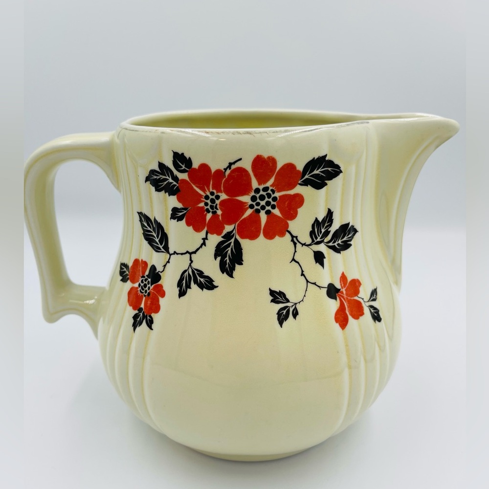Vintage Hall’s Superior Quality Kitchenware pitcher w/Red Poppy pattern